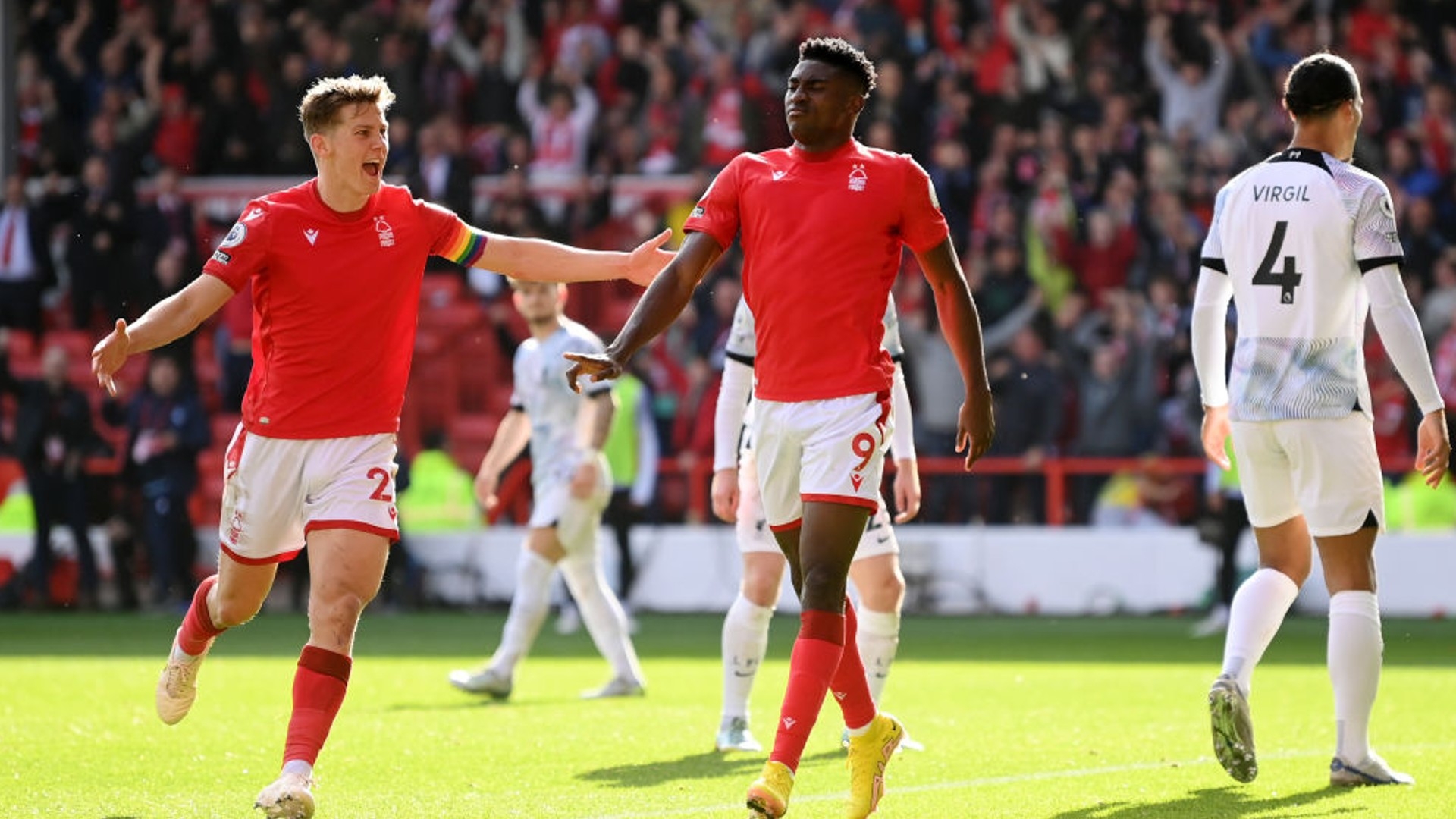 反应灵敏 反应灵敏